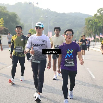 Runner Photo 6901860