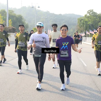Runner Photo 6901865