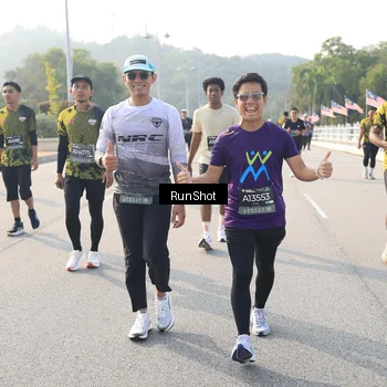Runner Photo 6901882