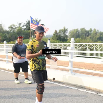 Runner Photo 6901895