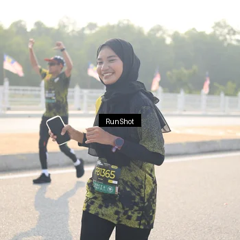 Runner Photo 6901957