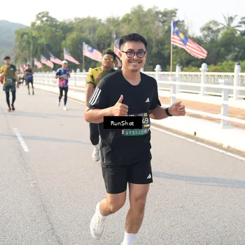 Runner Photo 6901994