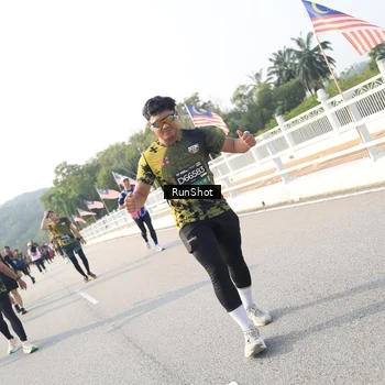 Runner Photo 6902050