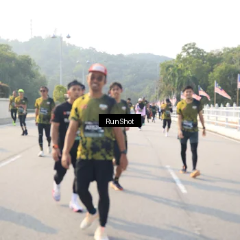 Runner Photo 6902066