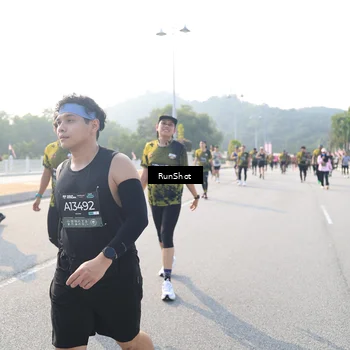 Runner Photo 6902201