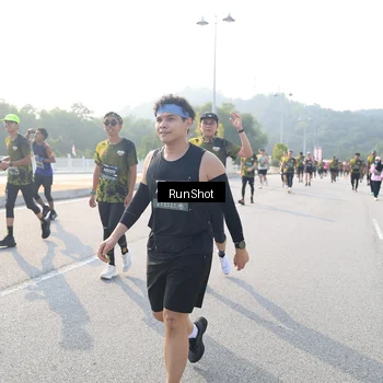 Runner Photo 6902213