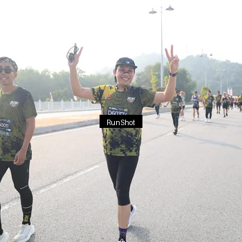 Runner Photo 6902216