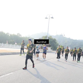 Runner Photo 6902257