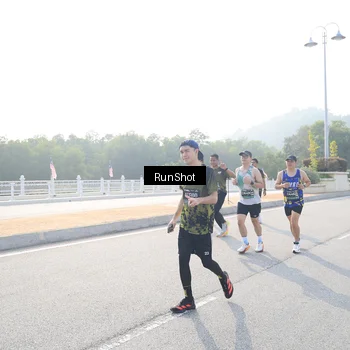 Runner Photo 6902267
