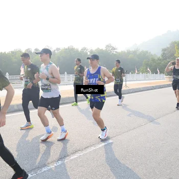 Runner Photo 6902312