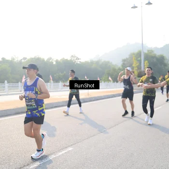 Runner Photo 6902319