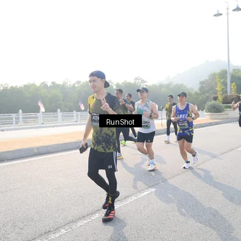 Runner Photo 6902322