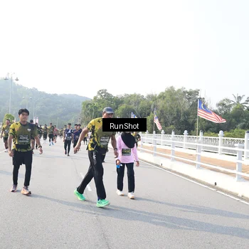 Runner Photo 6902355