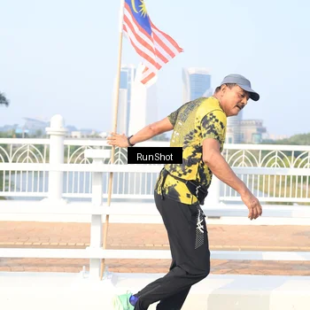 Runner Photo 6902440