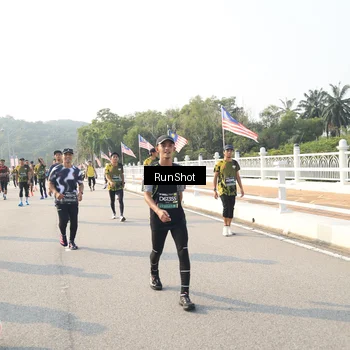 Runner Photo 6902485