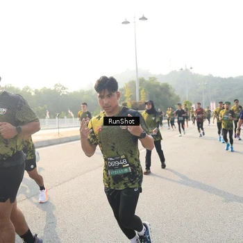 Runner Photo 6902538