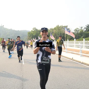 Runner Photo 6902552