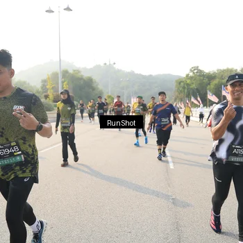 Runner Photo 6902561
