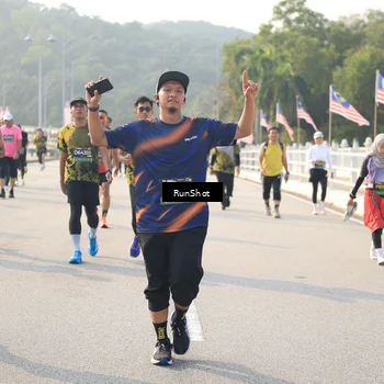 Runner Photo 6902588