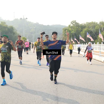 Runner Photo 6902608