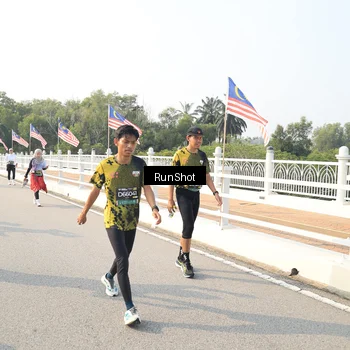 Runner Photo 6902617