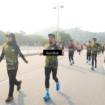 Runner Photo 6902632