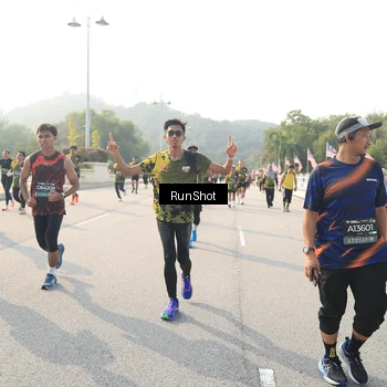 Runner Photo 6902679