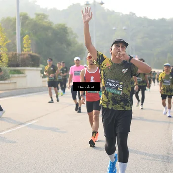 Runner Photo 6902720