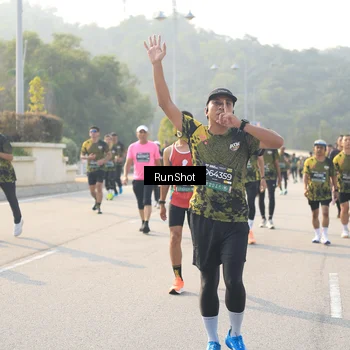 Runner Photo 6902741