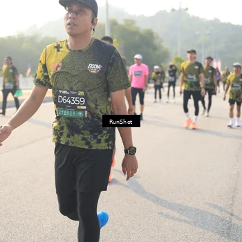 Runner Photo 6902767