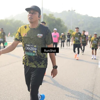 Runner Photo 6902772