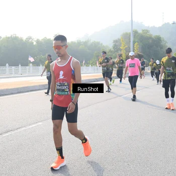 Runner Photo 6902785