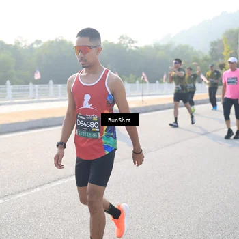 Runner Photo 6902801