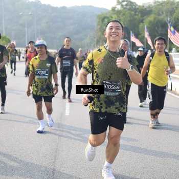 Runner Photo 6902826