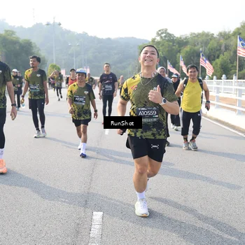 Runner Photo 6902841