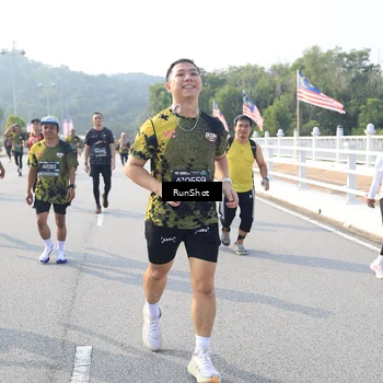 Runner Photo 6902844