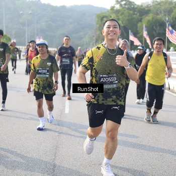 Runner Photo 6902926