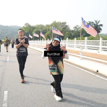 Runner Photo 6902929