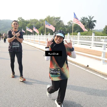 Runner Photo 6902944