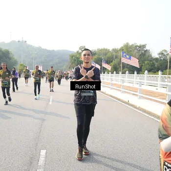 Runner Photo 6902954