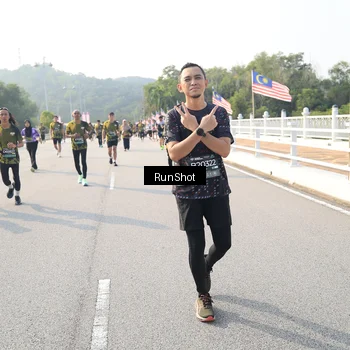 Runner Photo 6902964