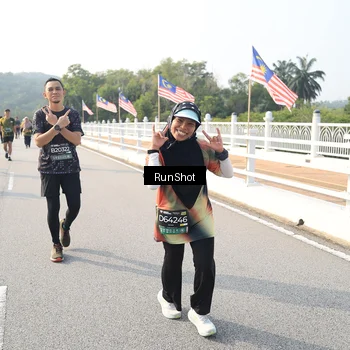 Runner Photo 6902973