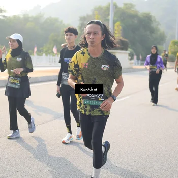 Runner Photo 6902986