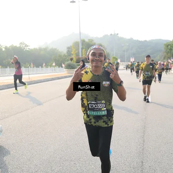 Runner Photo 6903026