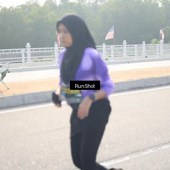Runner Photo 6903151