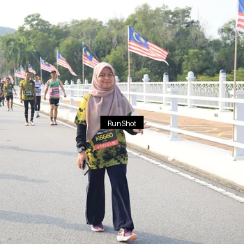 Runner Photo 6903237