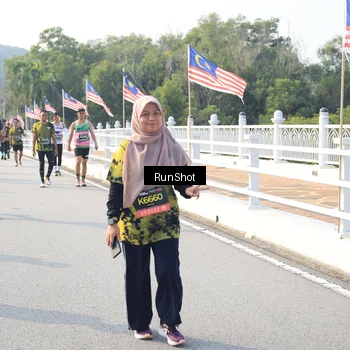 Runner Photo 6903239