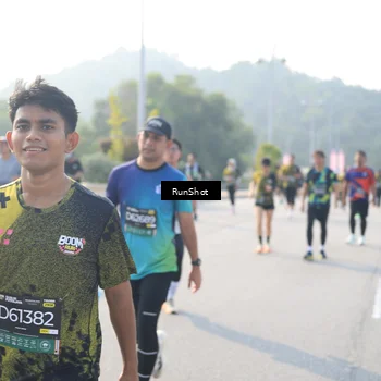 Runner Photo 6903305