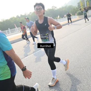 Runner Photo 6903361