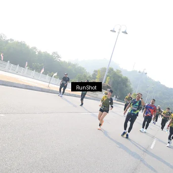 Runner Photo 6903366